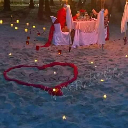 Cena romántica en la playa